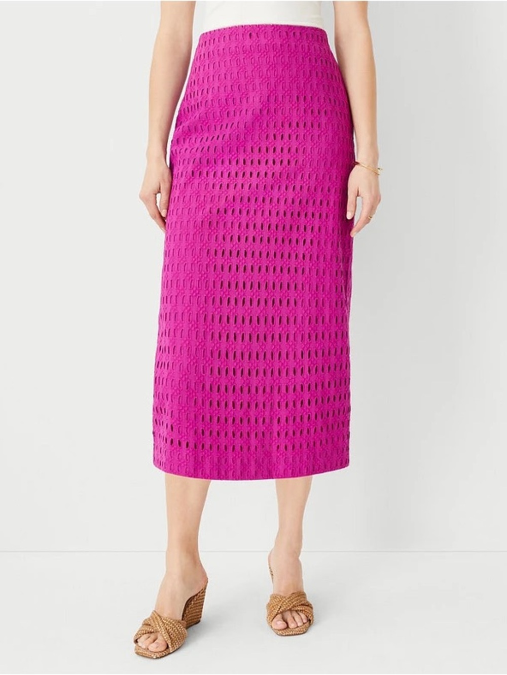 Ann Taylor Eyelet Two Piece Set Pink Sleeveless Top Midi Skirt Size 8 M NWT